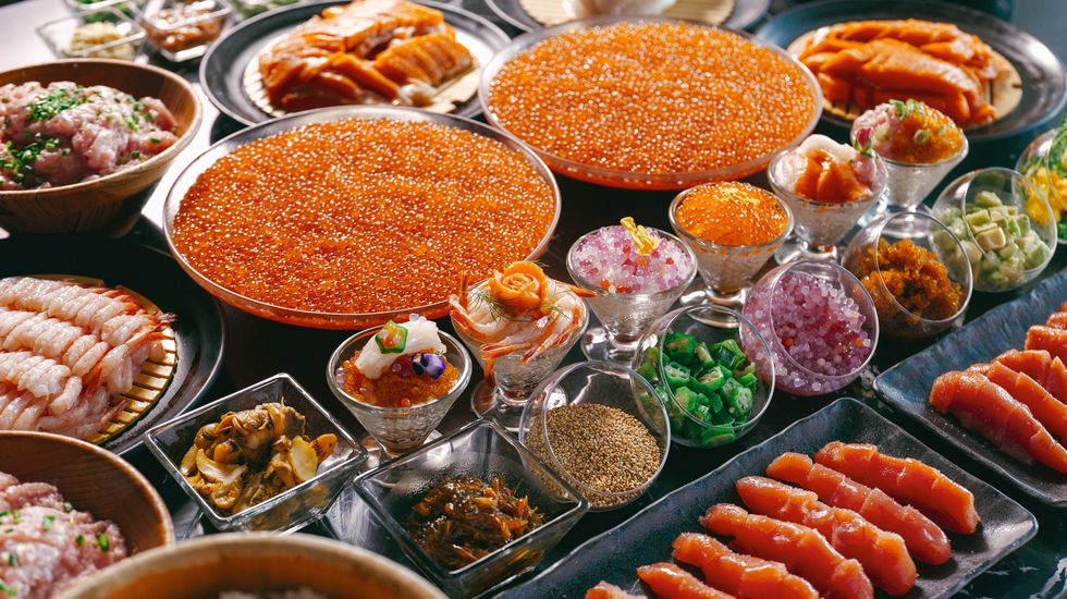 海鮮で作るオリジナルパフェが話題！ 函館の味覚満載の朝食ビュッフェ