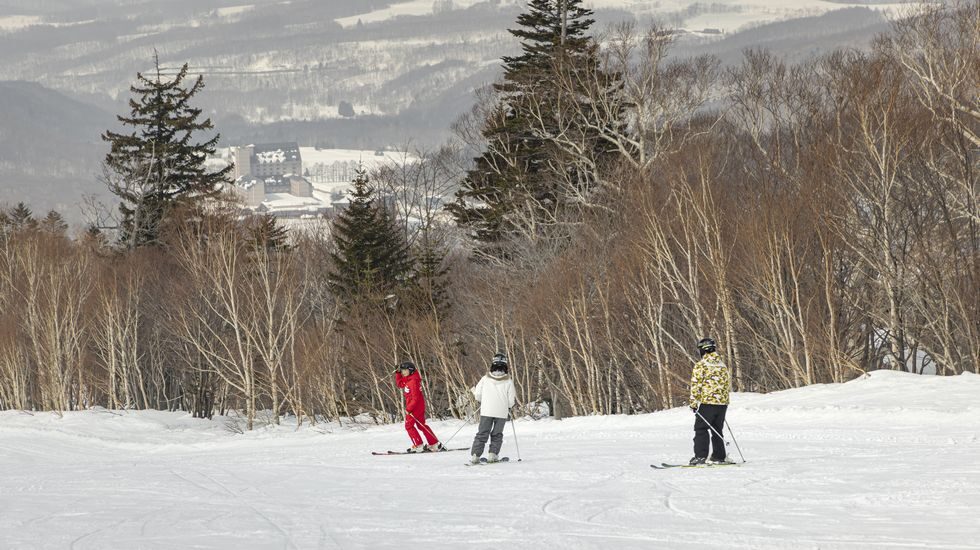 クラブメッド・キロロ ピーク_スキーイメージカット