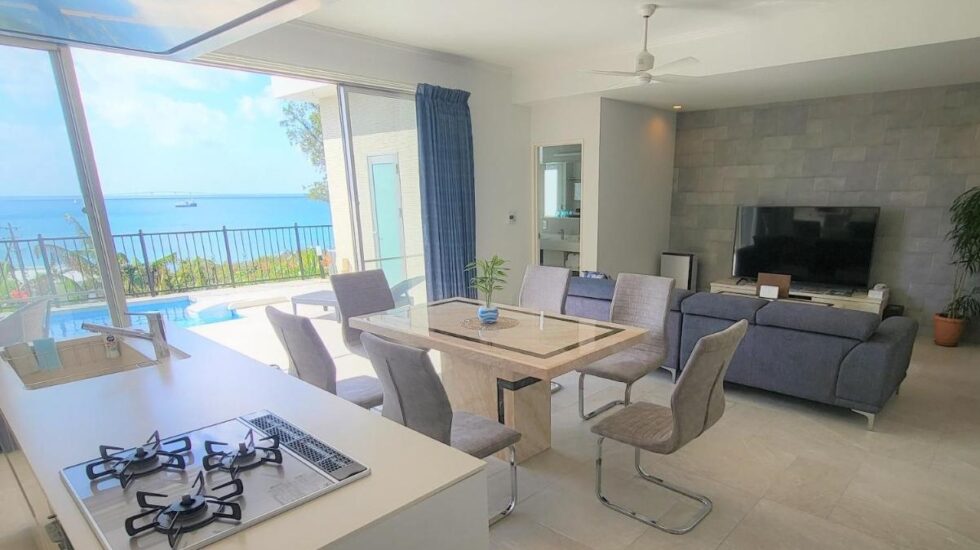 オーシャンビューの開放的な部屋