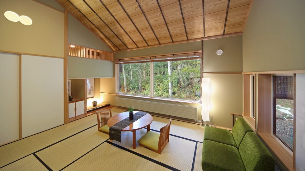 食材から器にまでこだわった美瑛テイスト満載の夕食