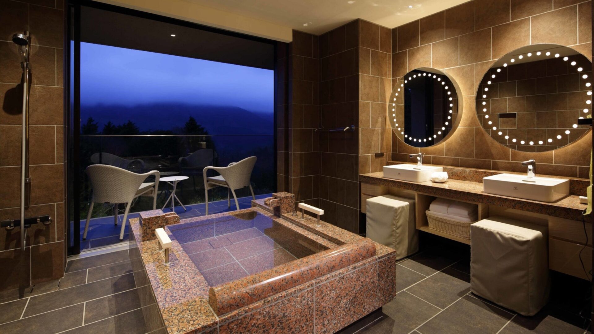 ひらまつが展開するこだわりのホテル