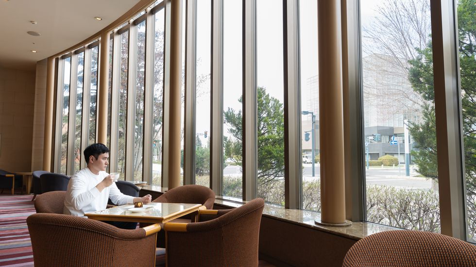 ラウンジオーロラ