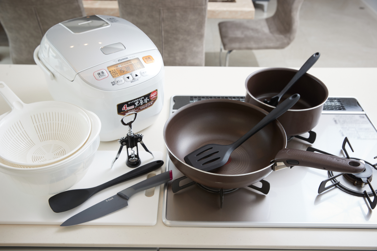 調理器具や食器も充実