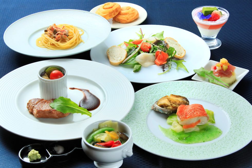 熱海風雅_2025夕食プレミアム2集合