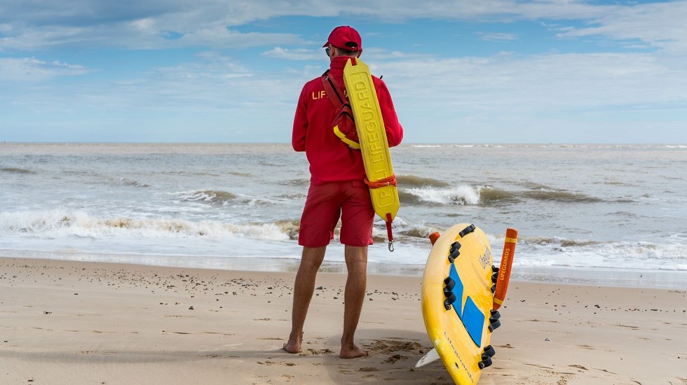 海の様子に気を付けて