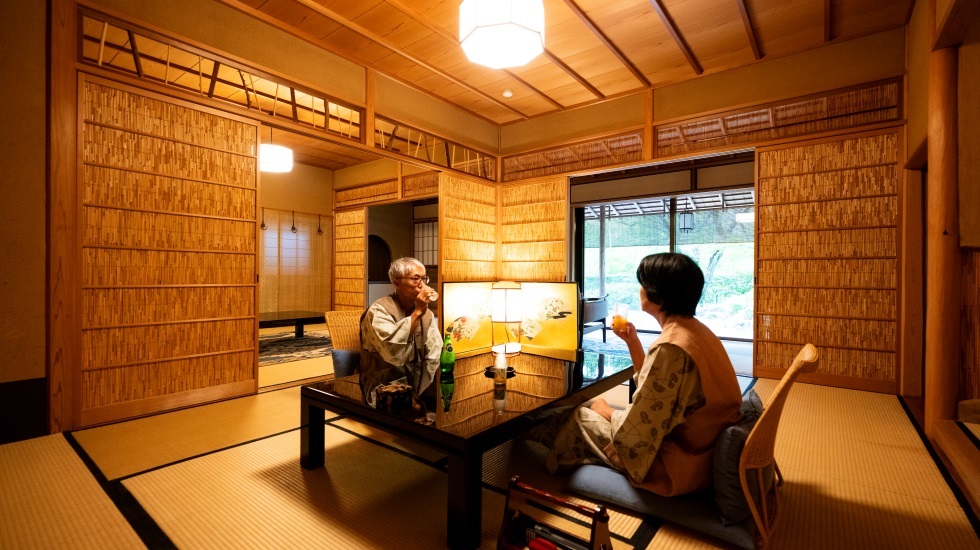 夫婦と客室
