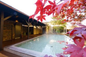 軽井沢で紅葉が楽しめるホテル・旅館