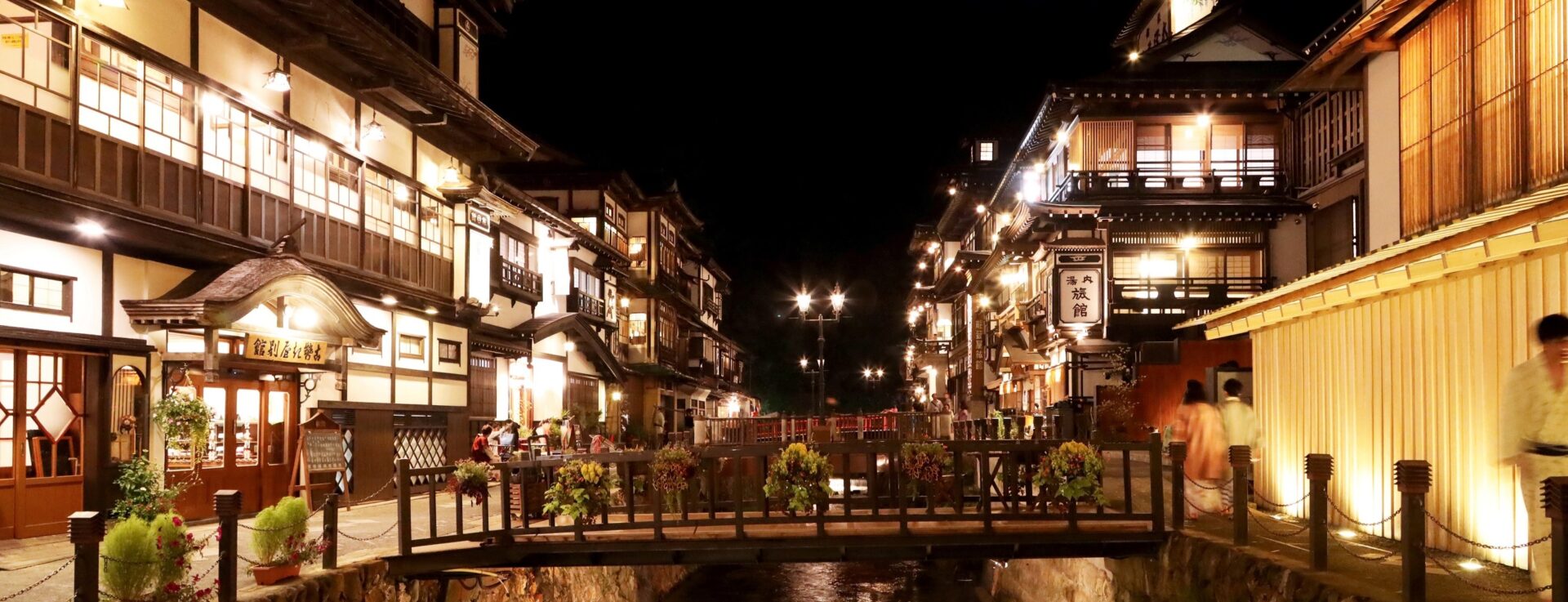旅館とは？ 和のおもてなしを体験する宿泊施設