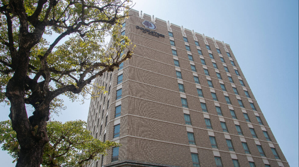 ダブルツリーbyヒルトン那覇の外観