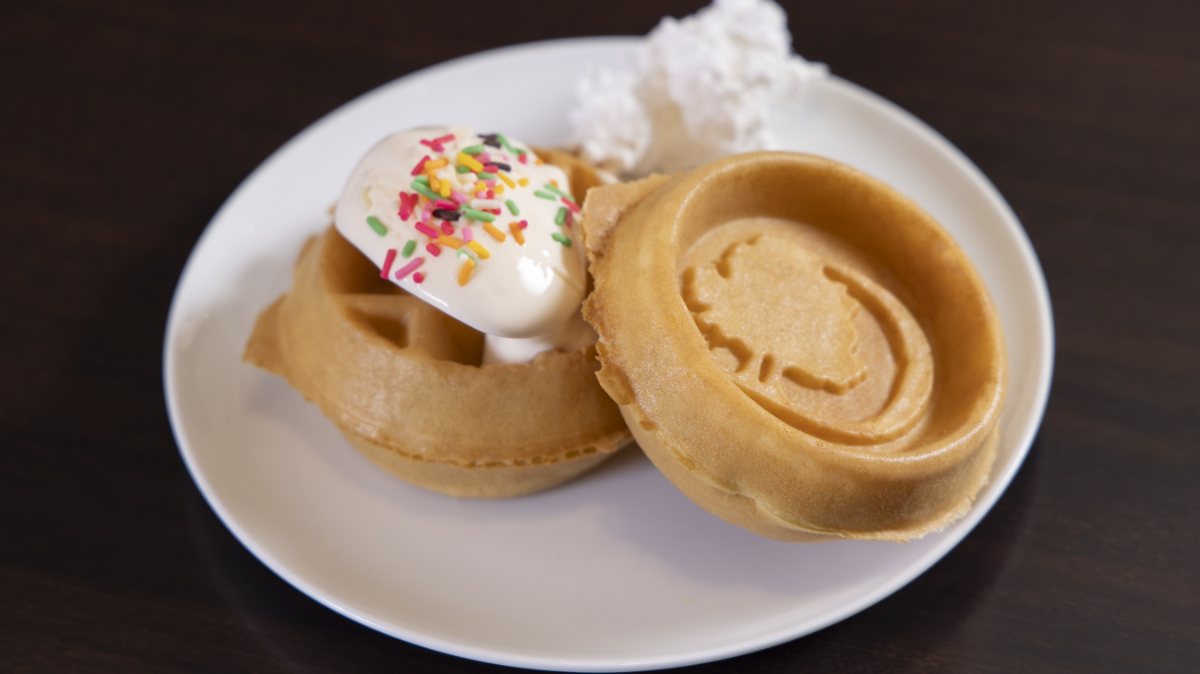 ダブルツリーのロゴ入りアメリカンワッフル