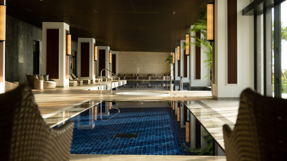 冬季は温水に切り替わる