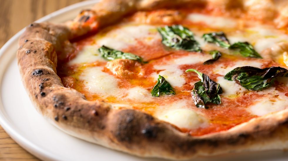 連泊のゲストだけの特権「水牛モッツァレラのマルゲリータ」