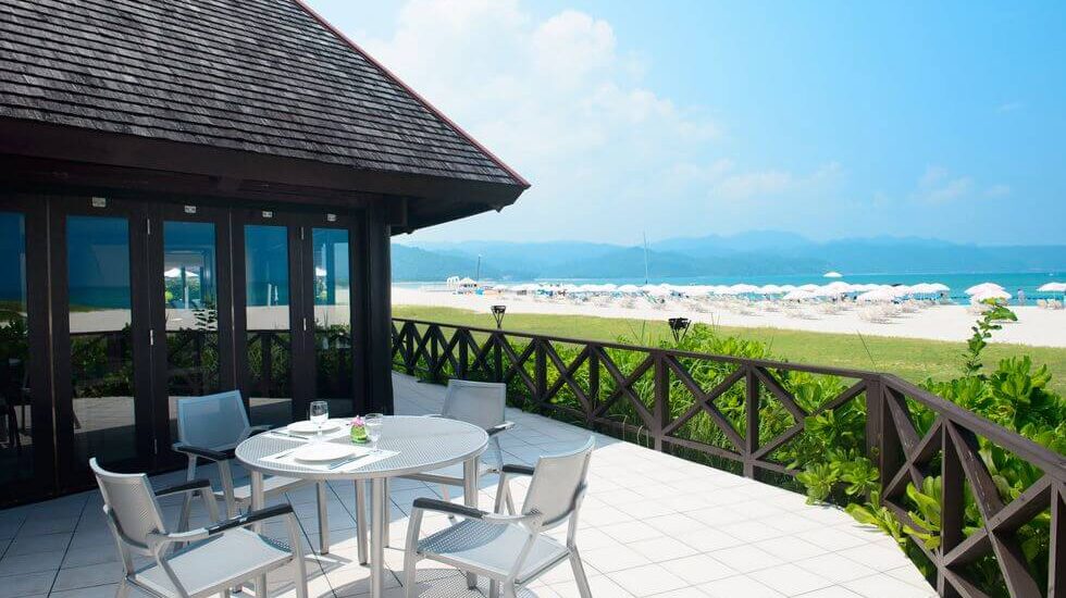 潮風のラウンジ