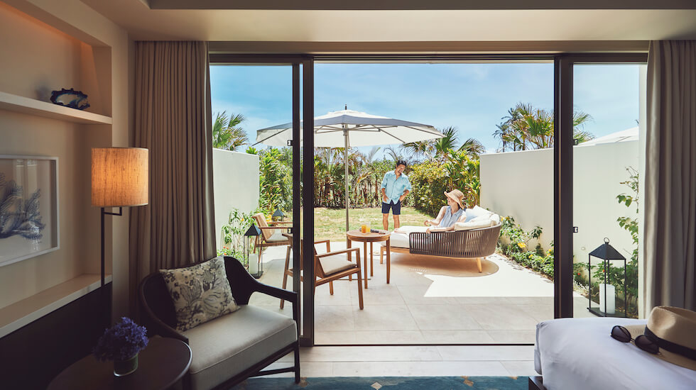 ANAインターコンチネンタル石垣リゾート_クラブインターコンチネンタル_プレミアムガーデンルームのテラス全景