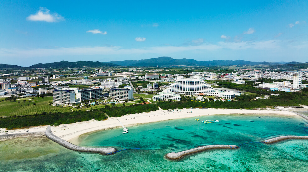 ANAインターコンチネンタル石垣リゾート_全館空撮（海側）