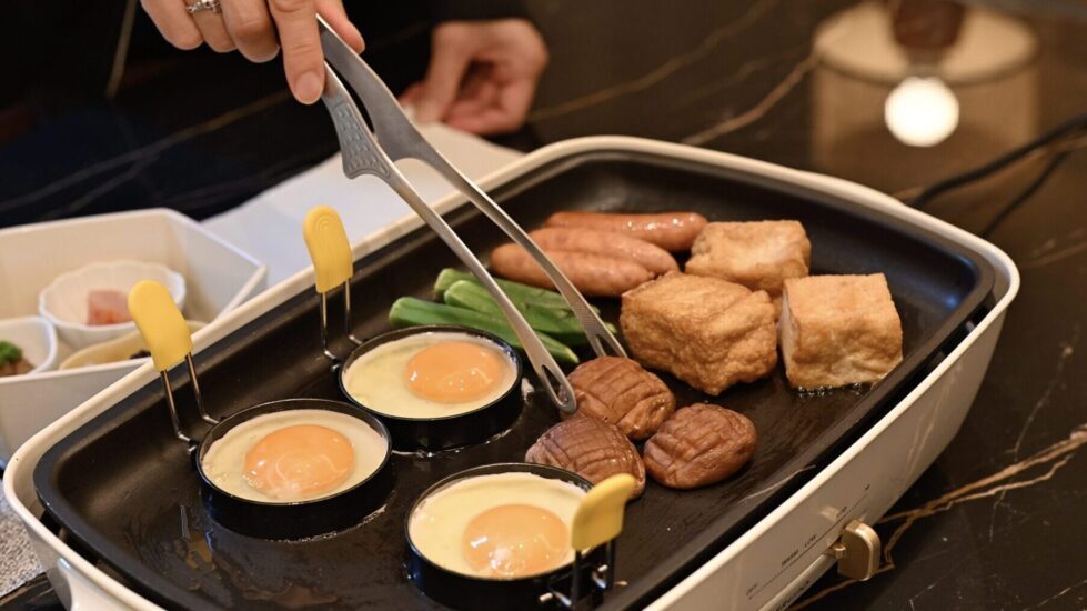 山ノ麓_CEDAR_朝食調理寄り