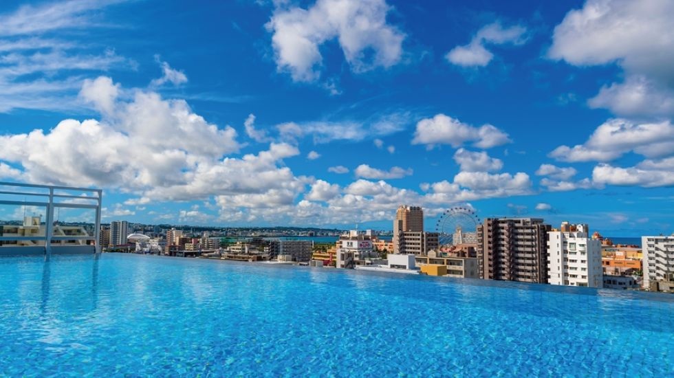 アクアパレス北谷_インフィニティプール