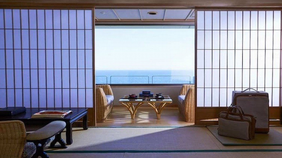 【新館最上階】 展望風呂付和洋室メゾネット