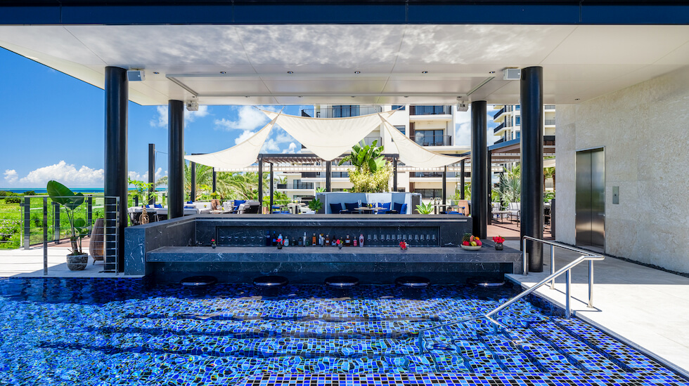 seven x seven石垣_Sky Bar by BATIDA
