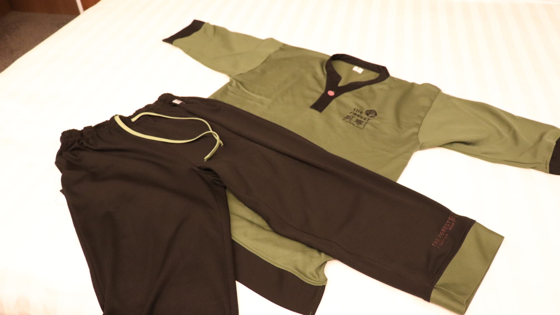 館内着はセパレートタイプ