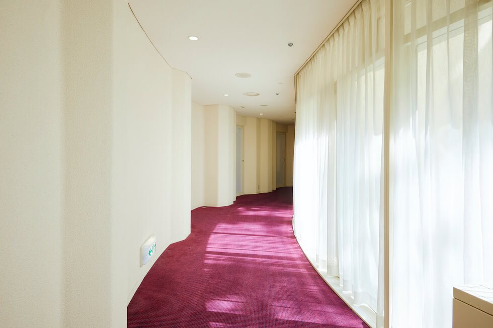 客室へ向かう廊下