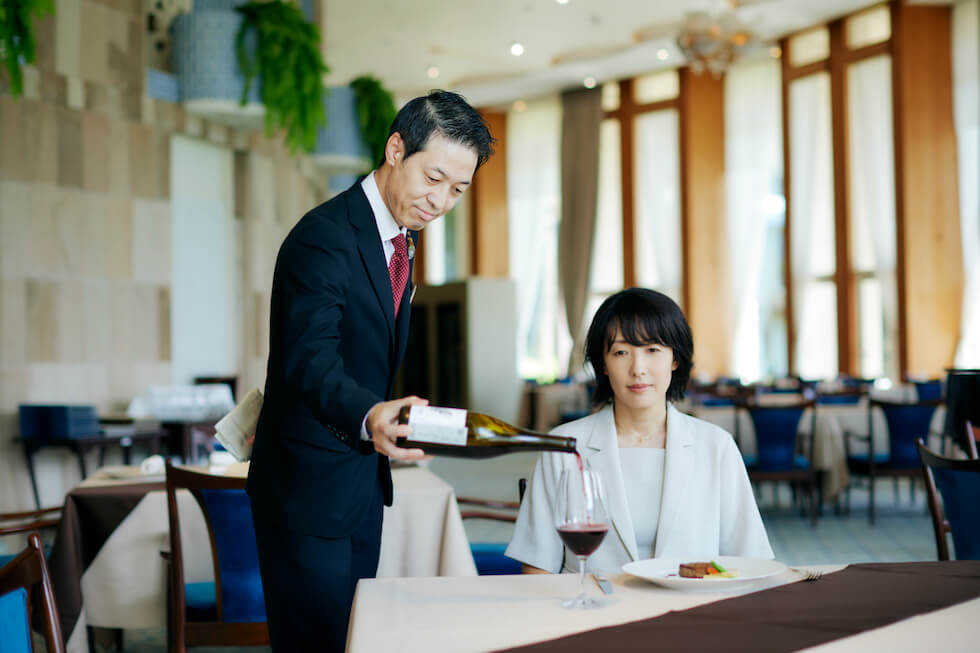 ル・トリアノンにて シェフソムリエんと女性