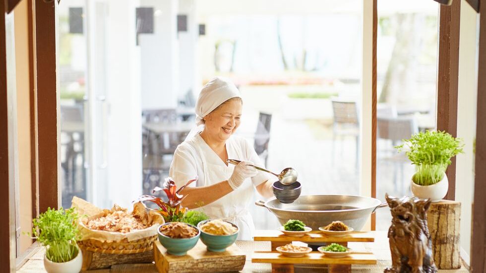 おばぁの朝食コーナー