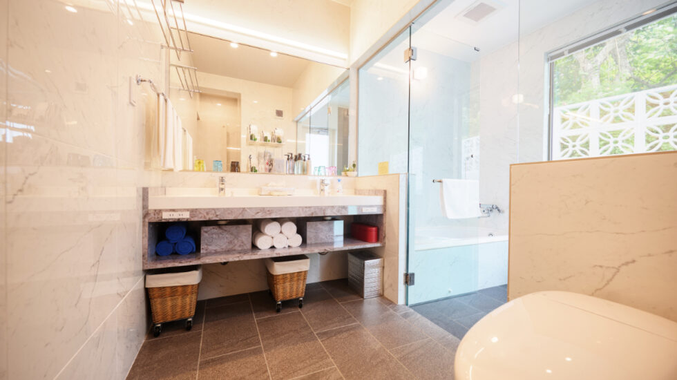 ダブルシンクの洗面台