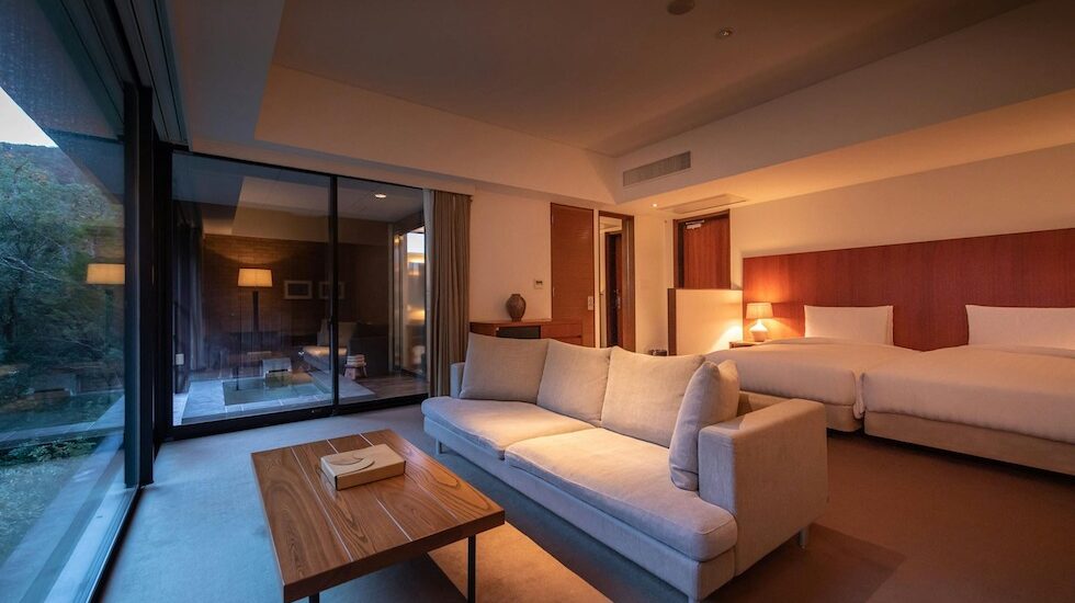 リバービュースイート 客室全景