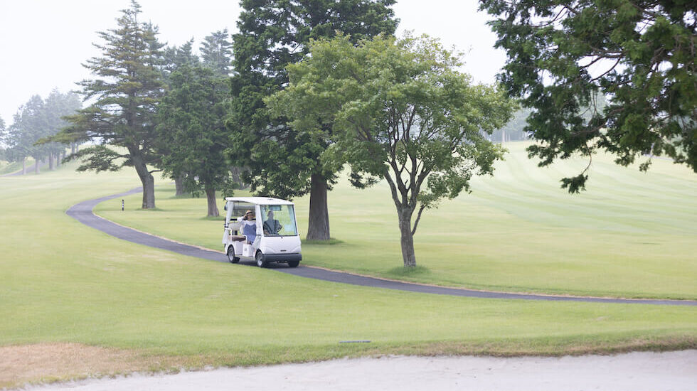 ぐるっとゴルフ場を巡る散策体験