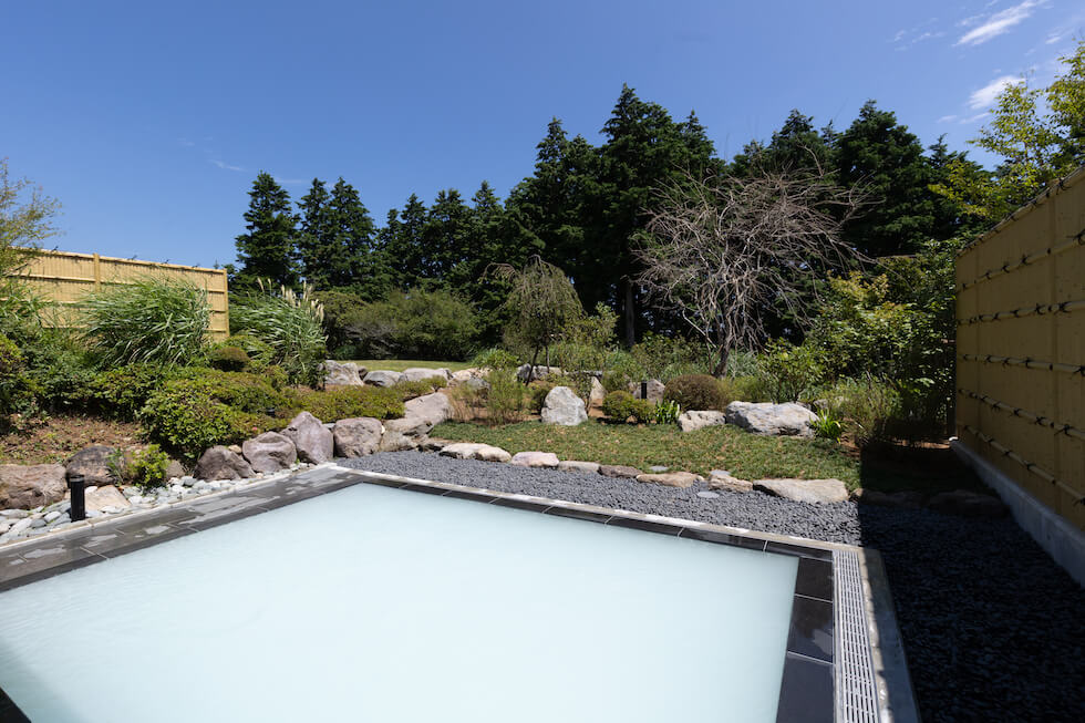 男性大浴場の露天風呂