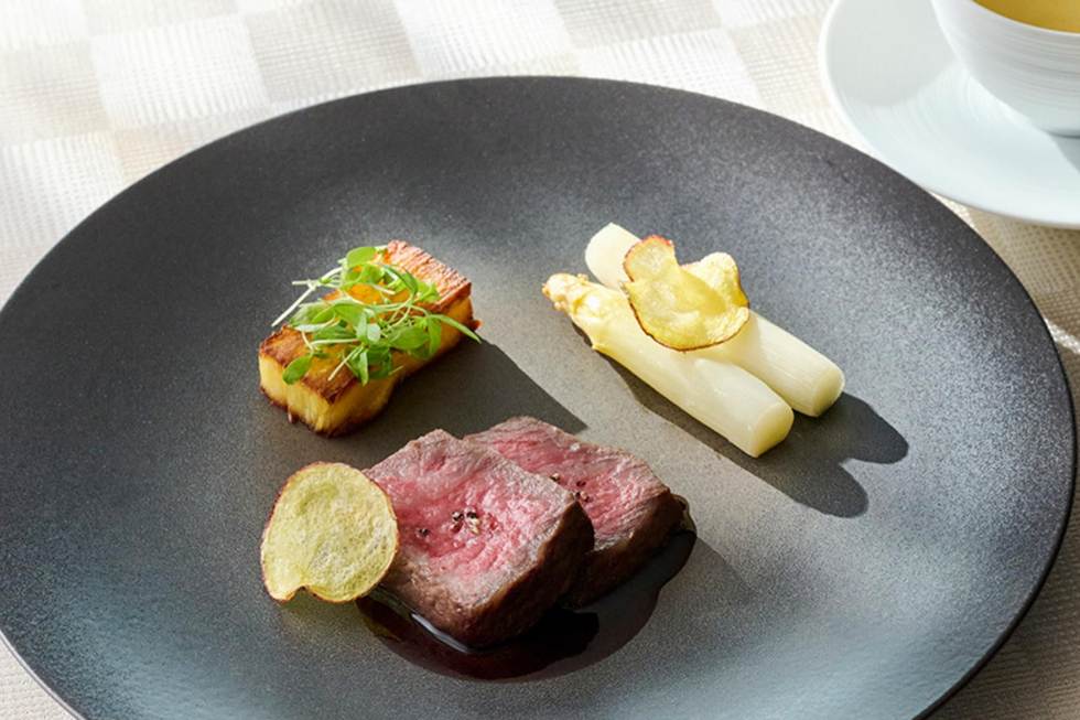 夕食一例03_沖縄食材満載のフランス料理
