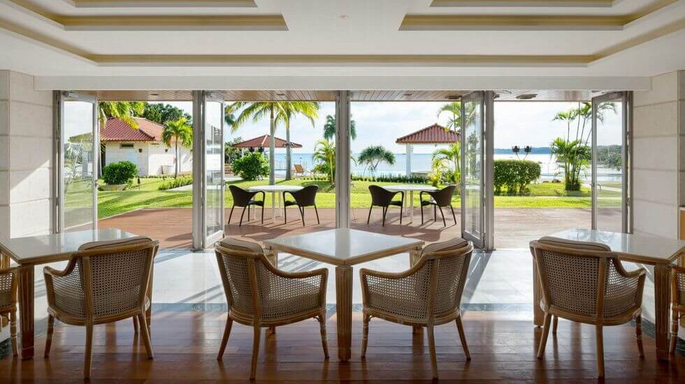 レストラン内観