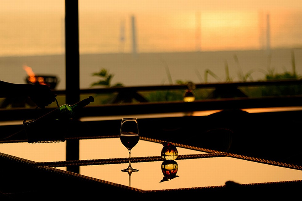 潮風のラウンジ バータイム