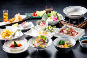 天空白濁しゃぶしゃぶ鍋が自慢「箱根会席」