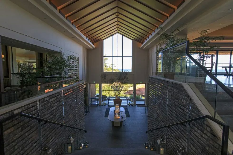 レストラン棟の内観