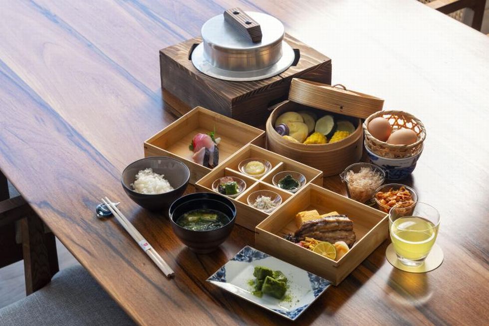 朝食一例