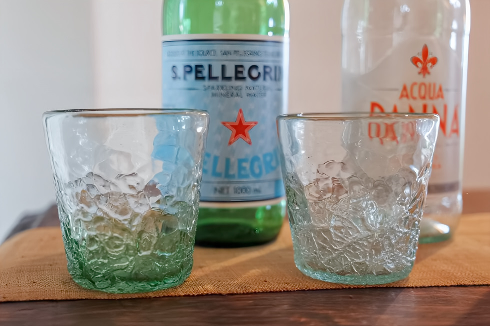 琉球ガラスを使ったホテルオリジナルグラス