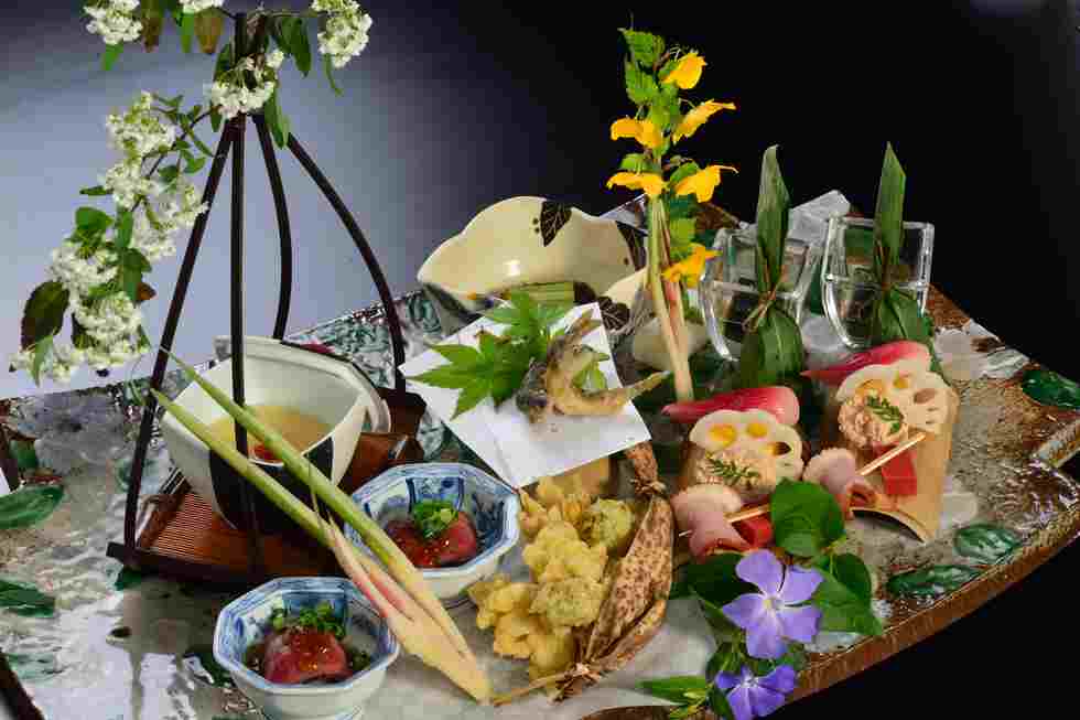 箱根 花紋_料理