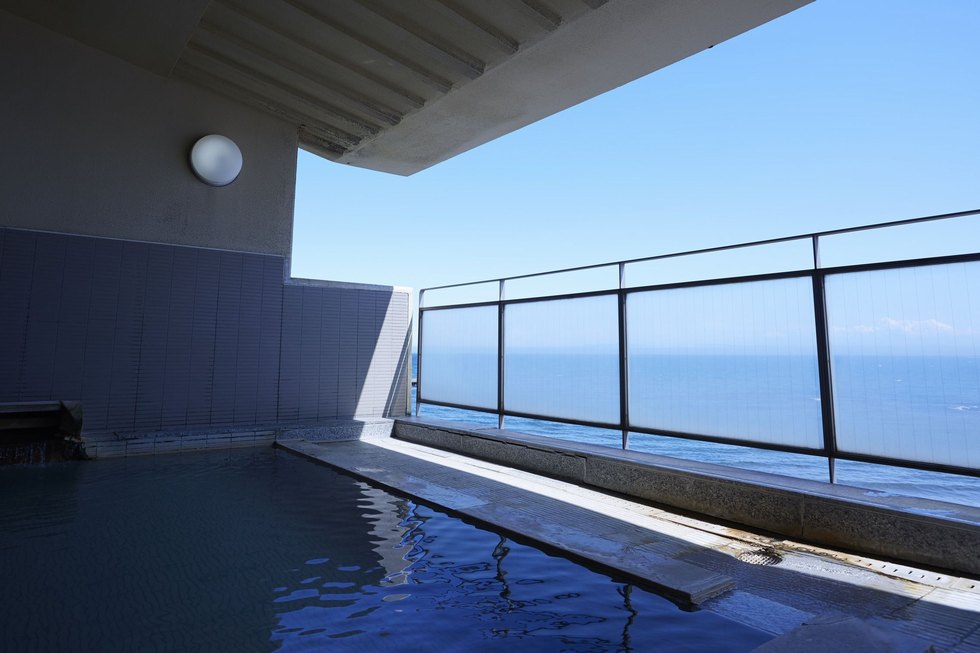 露天風呂「月の湯」