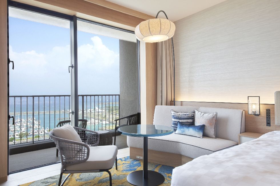 スーペリアツインの窓側