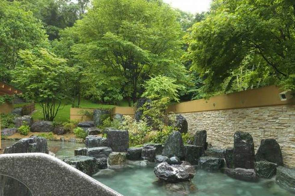 森スパ露天風呂