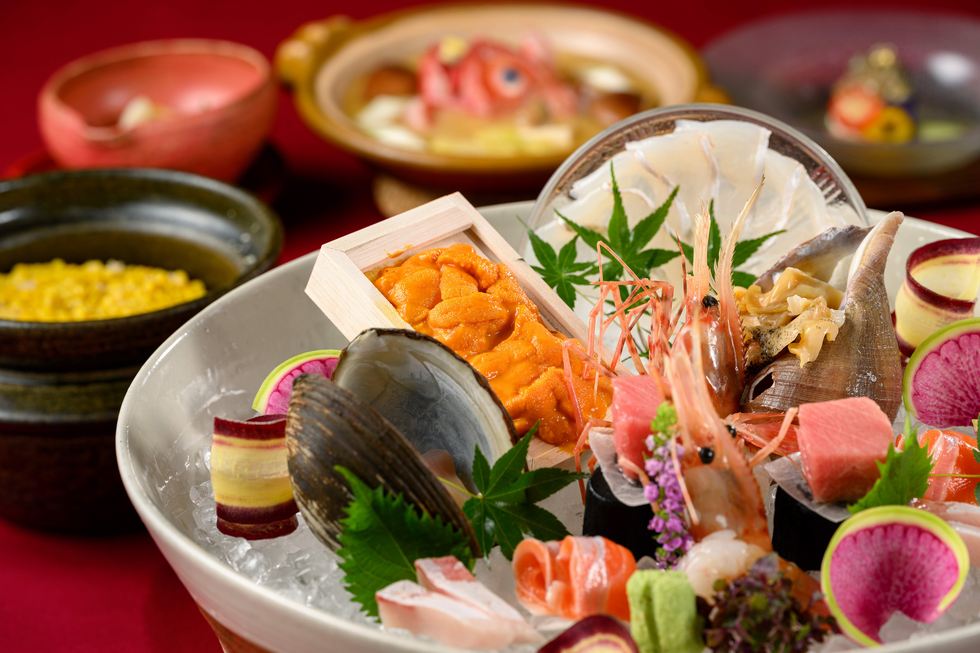 至高会席「茜山膳」一例