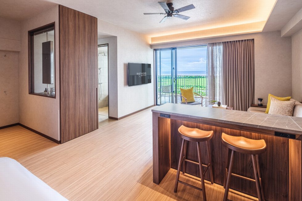 スーペリアバンク