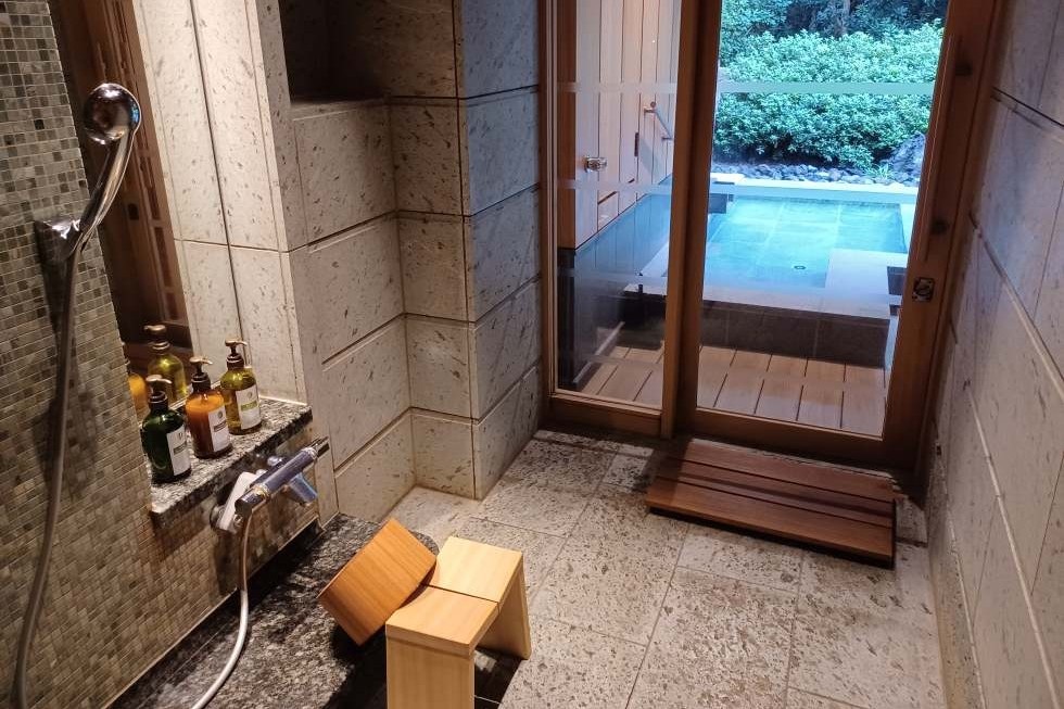 赤沢迎賓館_客室風呂の洗い場