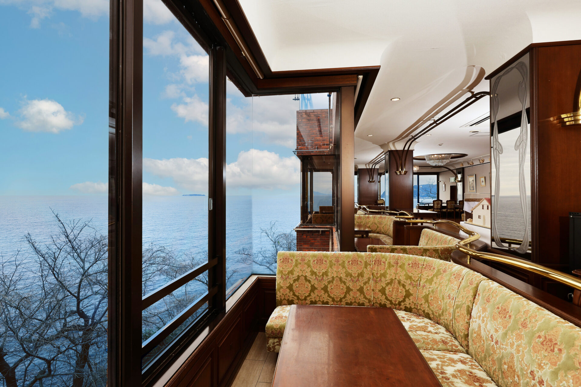 ニューアカオ_花の妖精内観