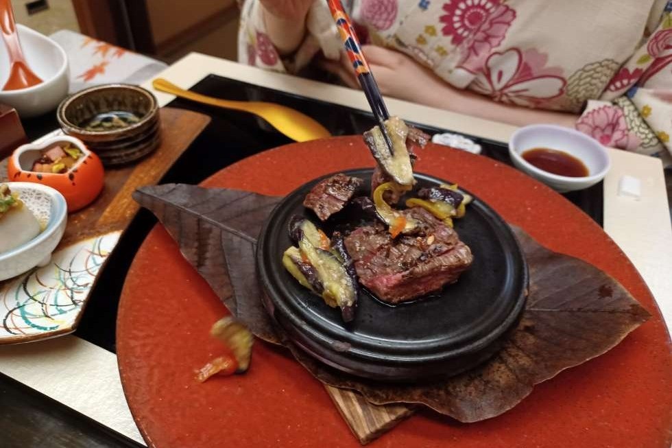 おとぎ亭光風_夕食のお肉