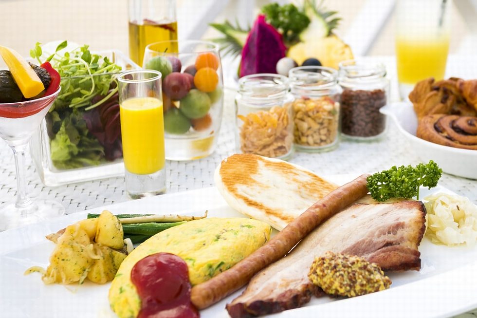 潮風の朝食ビュッフェ