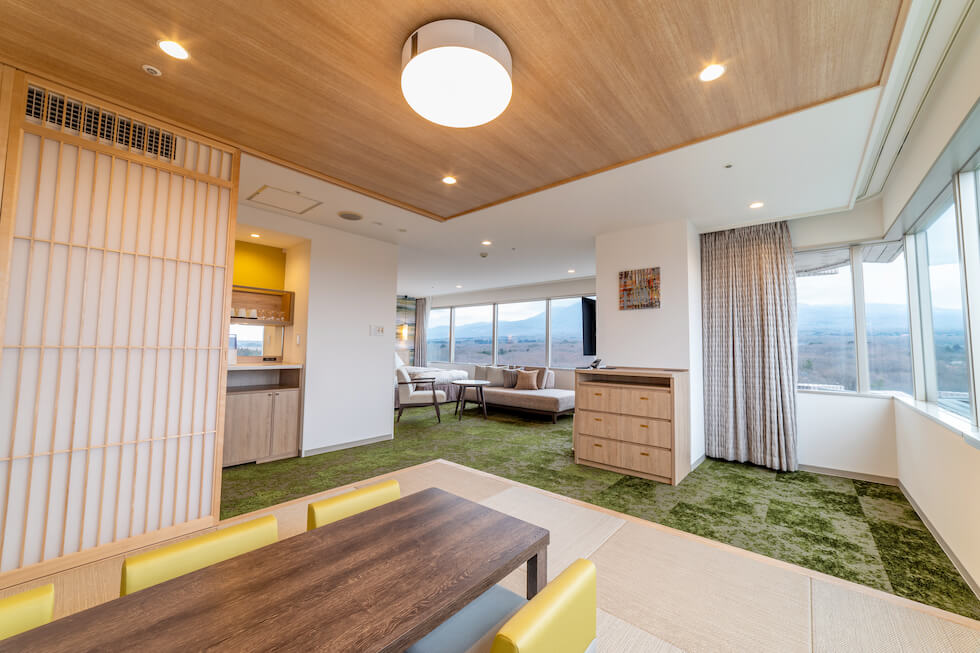 新絆コーナースイートルーム（和洋室）