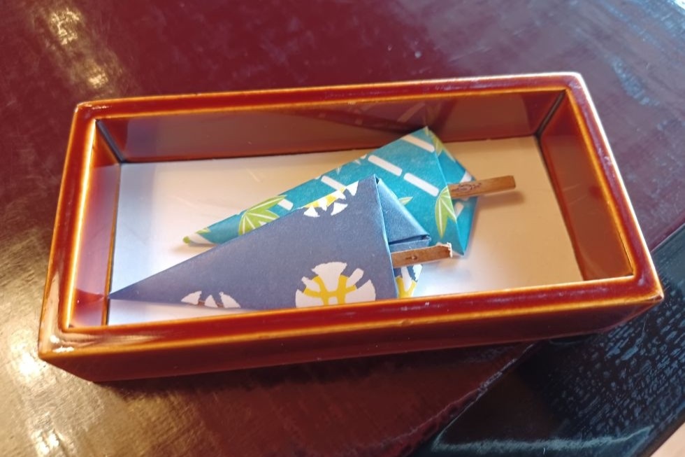 赤沢迎賓館_楊枝入れ